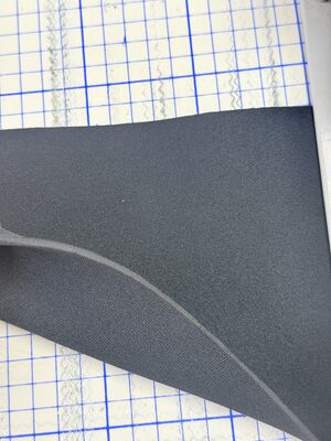 네오프레인 재료 듀얼 셔츠 CR 복합 고 연장 속도 빠른 회복 편안한 내구성 물놀이 의류